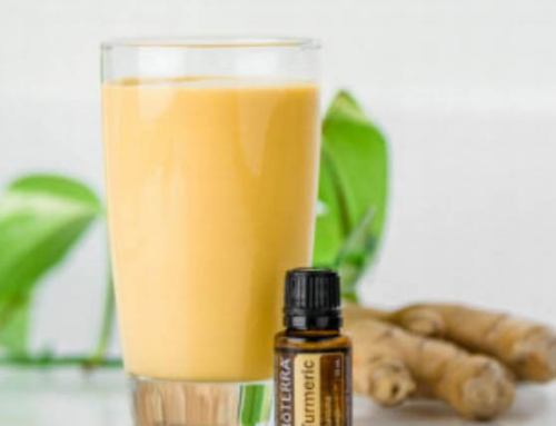 Immune Boost Turmeric-Pineapple Smoothie